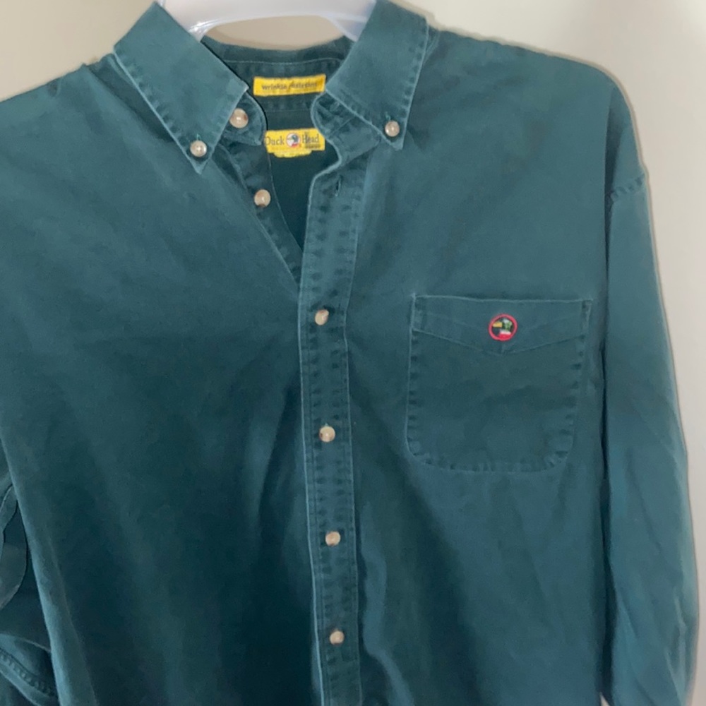 Mens Wrinkle Resistant Duck Head Green Button Down Shirt